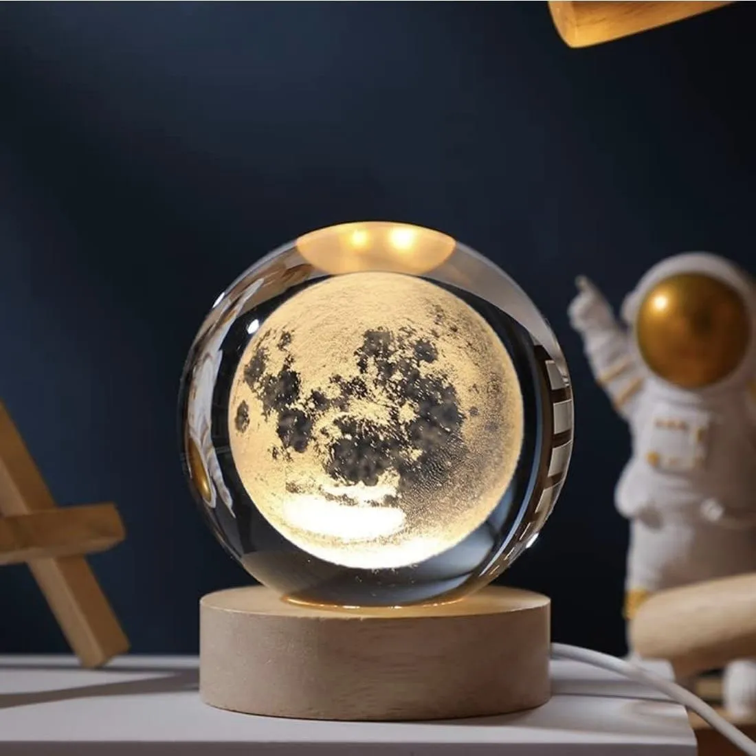 Mini Lámpara Cristal 3D De Luz Cálida Modelo Luna