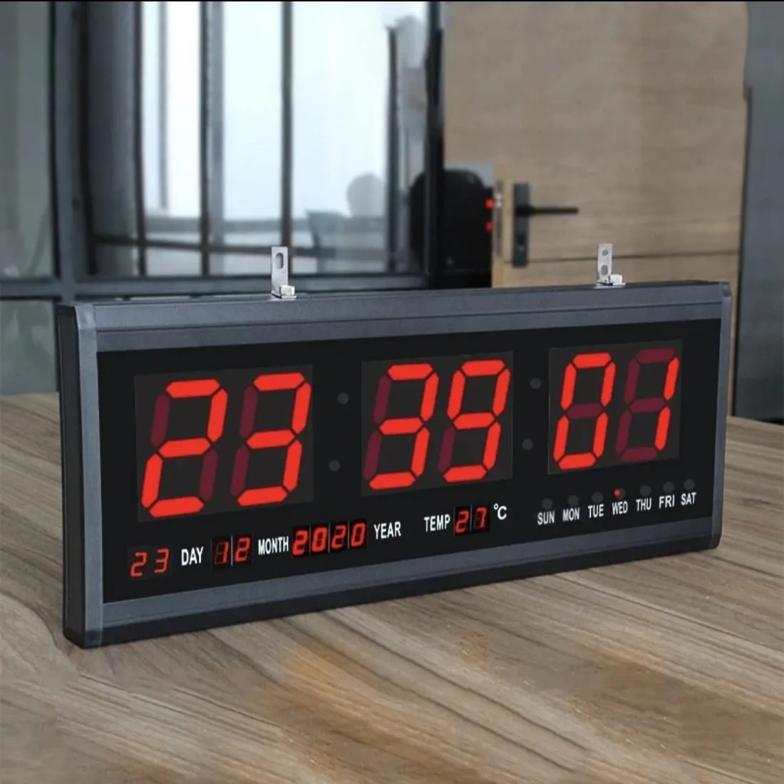 Reloj Digital de Pared con Cronómetro y Control 48x19cm