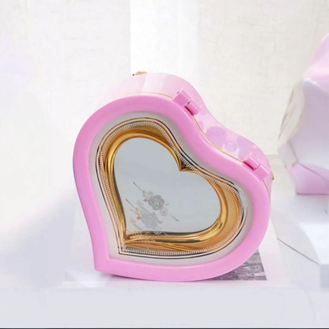 Caja musical de bailarina giratoria en de Forma Corazon — Joyeros / bolsas