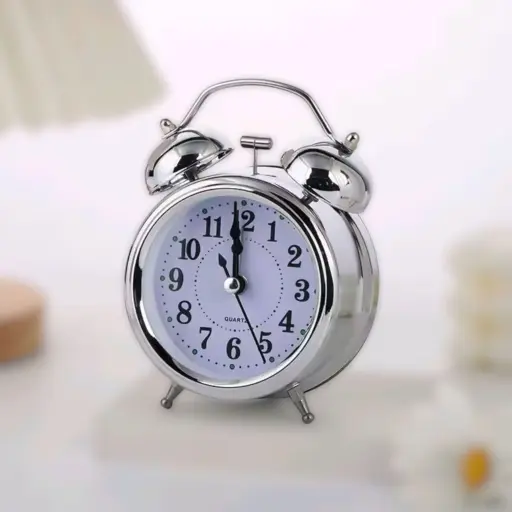 Reloj Despertador de Campana Metálico Vintage 17 cm — Relojes